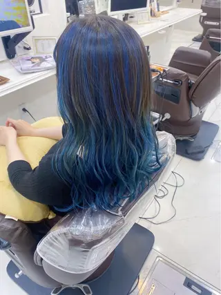 セミロング カラー shanti 渡辺新也✂️のヘアスタイル