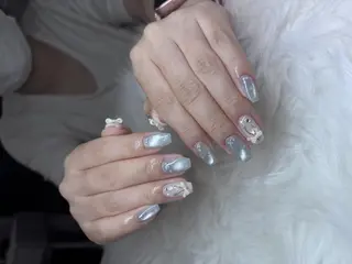 ネイル JISOO ANA.CHUOのネイルデザイン