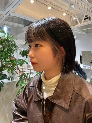 ミディアム 中村 玲音のヘアスタイル