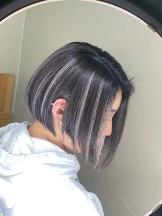 ショート カラー 寺門 拓馬のヘアスタイル