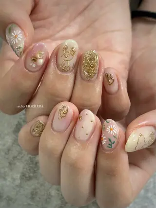 ネイル FIORITURA Maikoのネイルデザイン