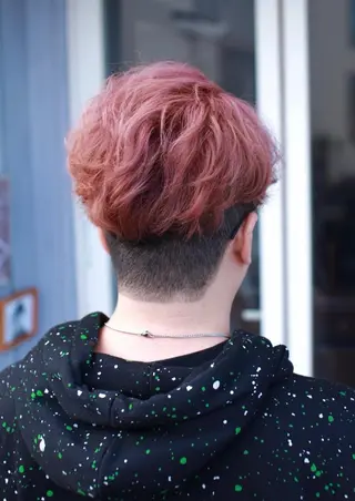 ショート カラー メンズ 大西 カズマのヘアスタイル
