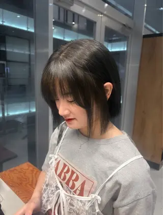 ショート カラー 艶カラー🪽/ 市來心優のヘアスタイル