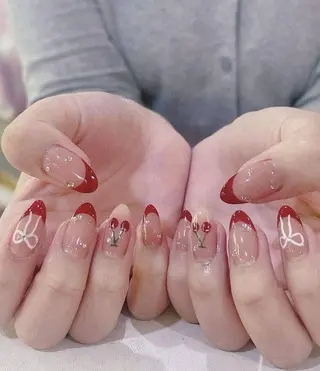 ネイル T. Leeのネイルデザイン