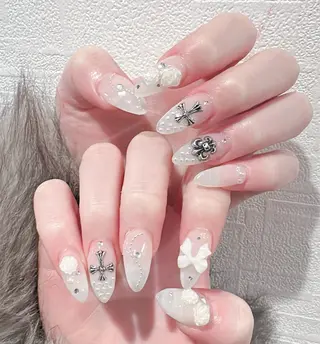 ネイル Luvia Ginzaのネイルデザイン