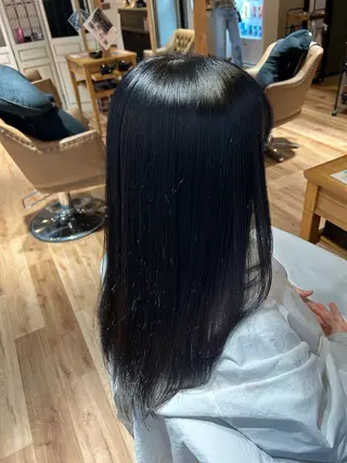 ロング 巽 愛夏のヘアスタイル