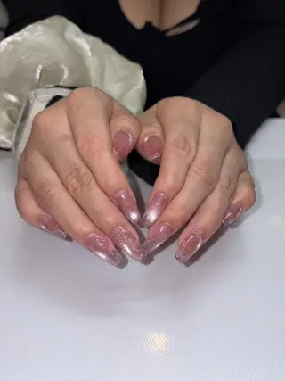 ネイル 【倉田】 ロイヤル・セラピストのネイルデザイン