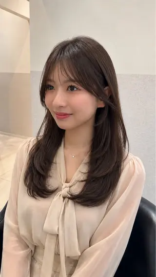 ロング 顔周りの垢抜けヘア 立山あいりのヘアスタイル