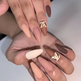 ロング 🦋Nail Amo🦋のネイルデザイン