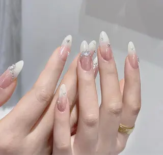 ネイル Dione Nail きよみのネイルデザイン
