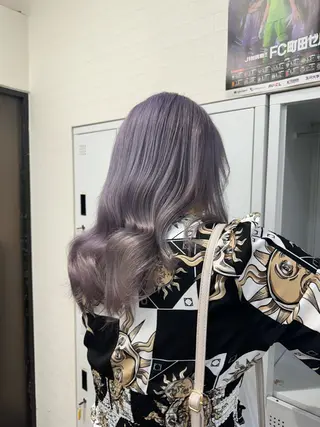 セミロング 横浜🦋ハイトーン 🫐シャドウルーツのヘアスタイル