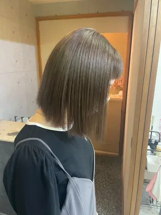 ミディアム ))ブリーチ特化(( 渡邉 怜のヘアスタイル