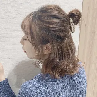 ミディアム パーマ ブリーチ🐰インナー ♡ハイライト♡綾🐰のヘアスタイル