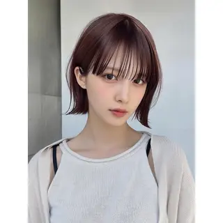 ショート カラー ナオイ ユウキのヘアスタイル