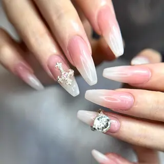 ネイル 渋谷／チップ長さ出し 👑アプレgel-xのネイルデザイン