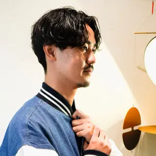 ショート メンズ カネガエ ユウヤのヘアスタイル