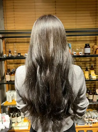 ロング カラー ヘアアレンジ 渡部 彩花のヘアスタイル