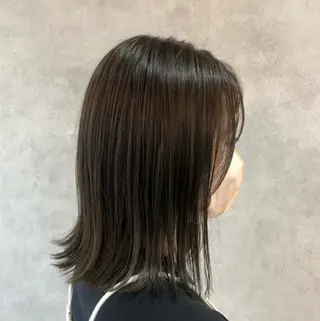 セミロング カラー ヘアアレンジ fifth 石川 凪のヘアスタイル