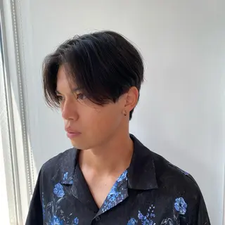 ショート パーマ メンズ センターパート特化 井上健太のヘアスタイル