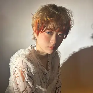 ショート カラー saki / 名古屋 八事 / ハイトーンのヘアスタイル