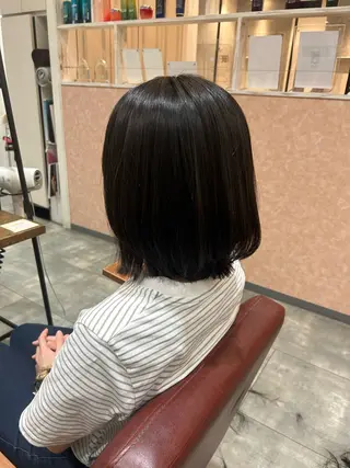 ミディアム カットモデル 梅田 YUKINO 🩷のヘアスタイル