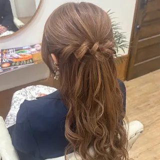 ロング ヘアアレンジ ZAZA KANNA🌺のヘアスタイル