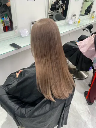 ロング カラー ヘアアレンジ 透け上品ハイトーン 職人ゆうと🤍のヘアスタイル