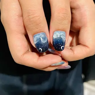 ネイル i+ söpö .nのネイルデザイン