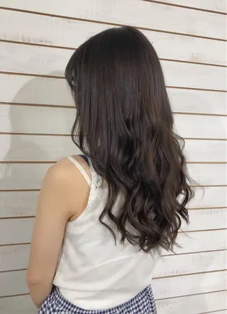 ロング カラー ヘアアレンジ 🦋美髪／エクステ 🦋アベイクミのヘアスタイル