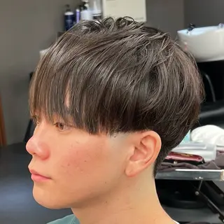 ショート メンズ メンズカット✂️ スキンフェード伊藤陸のヘアスタイル