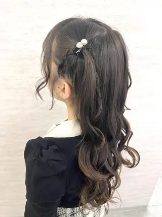 ヘアアレンジ 鈴木 芽香のマツエク・マツパデザイン