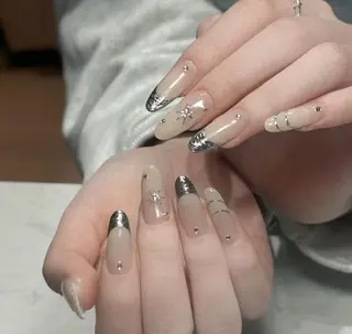 ネイル Pure&Rich Nailのネイルデザイン