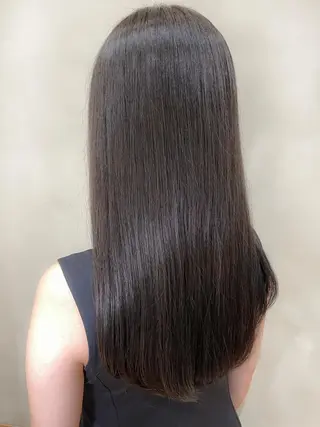 ロング 🌿アロマヘアルーム 池袋店✂︎のヘアスタイル