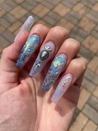 ロング ネイル Y. Sのネイルデザイン