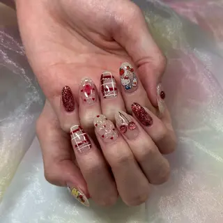 ネイル MAXKELLY MEGUMIのネイルデザイン