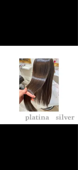 ロング 美髪ヘア 🤍erikaのヘアスタイル
