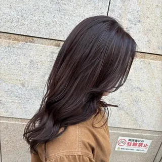 カラー 新原 陽那のヘアスタイル