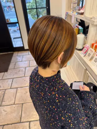 ショート Yamaoka Mikuのヘアスタイル