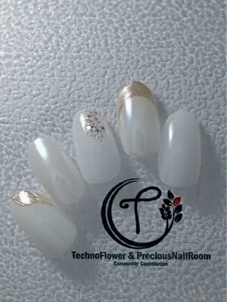 ネイル precious nail roomのネイルデザイン