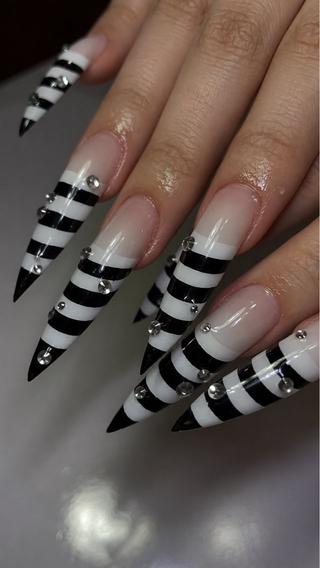 ネイル Ri-e's nailのネイルデザイン