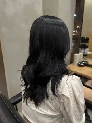 セミロング La fith/ Renoのヘアスタイル
