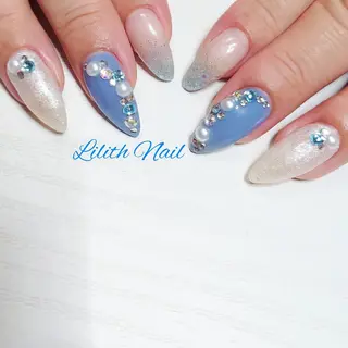 ネイル Lilith Nailのネイルデザイン