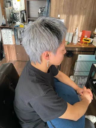 カラー メンズ Lull1人美容室 バレイヤージュのヘアスタイル
