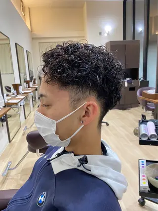 パーマ メンズ 澤田 凌真のヘアスタイル