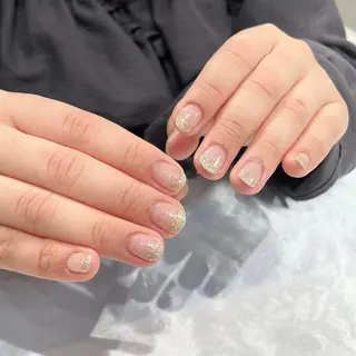 ネイル リスブラン HINARIのネイルデザイン
