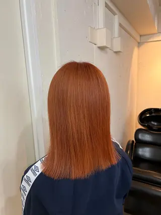 ミディアム 🩷艶カラー 🧡💛リサ🫧のヘアスタイル