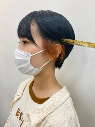 ショート カラー サトウ リョウのヘアスタイル