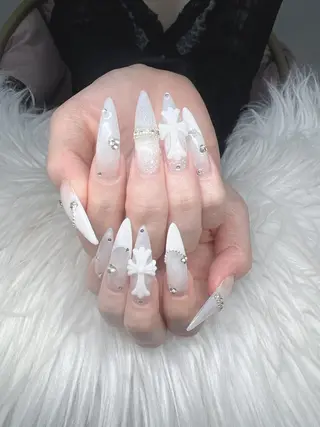 ネイル Lee Nailsのネイルデザイン