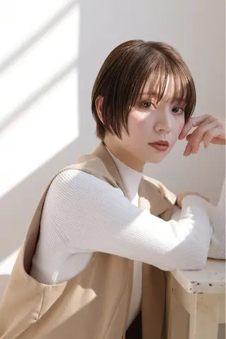ショート 長岡 明音のヘアスタイル
