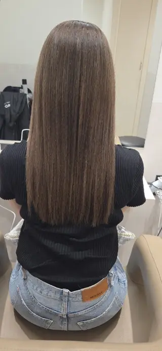 カラー 池間 ひとみのヘアスタイル